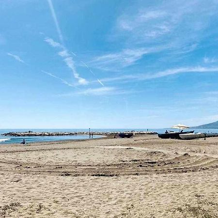 말라가 Bonito Apartamento En 2º Linea De Playa & Parking 아파트 외부 사진